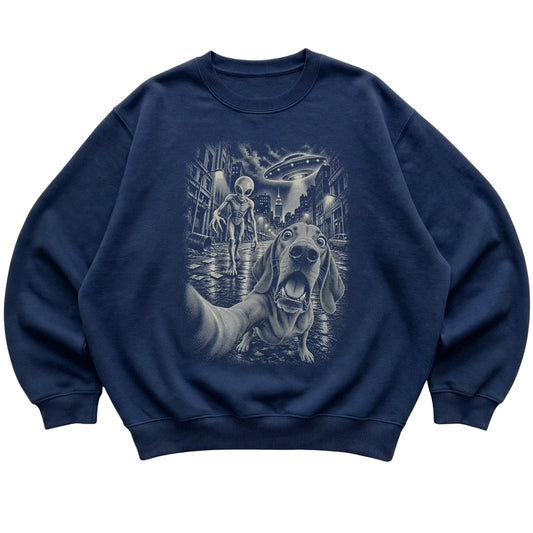 Vizsla Alien Selfie Gildan Crewneck Sweatshirt in Navy, flat view