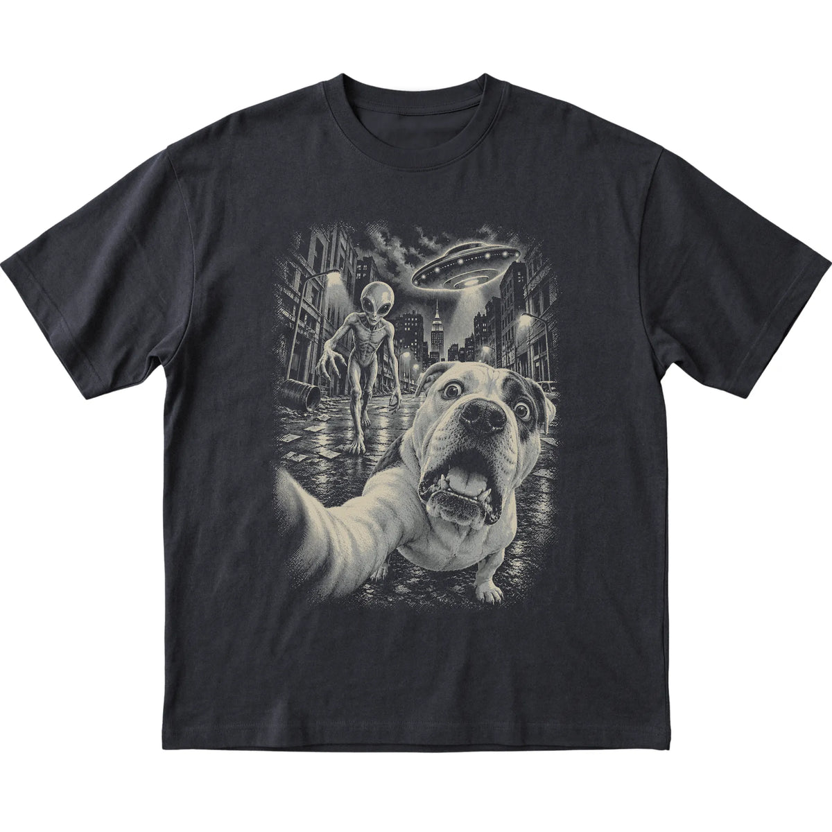 American Bulldog Alien Selfie Gildan Softstyle T-Shirt in Black, flat view