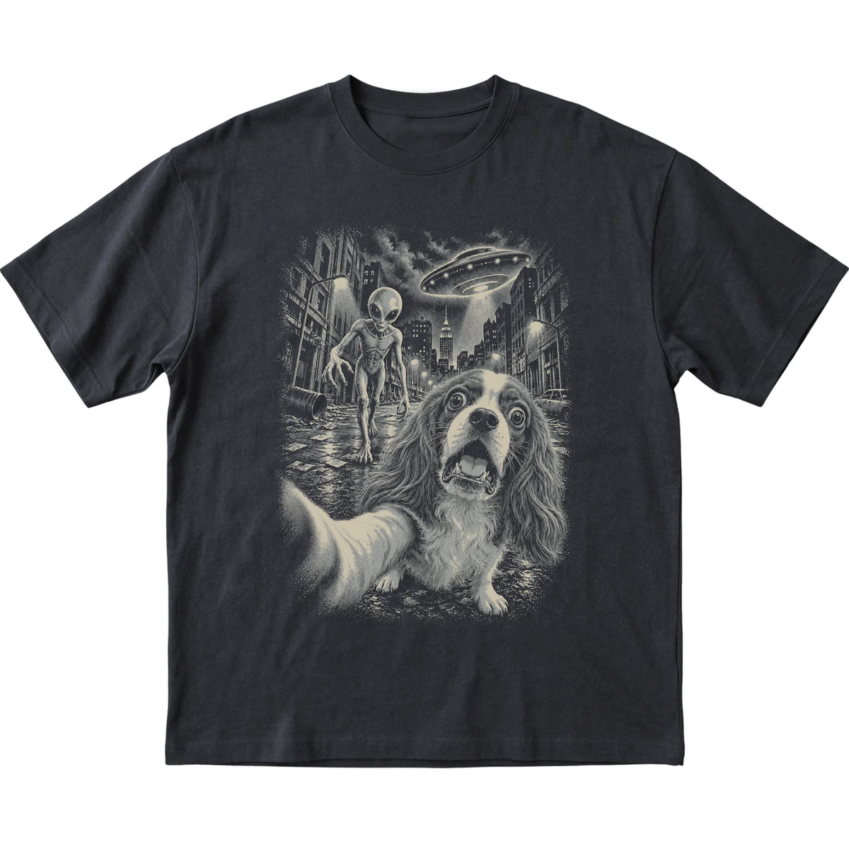 Cavalier King Charles Spaniel Alien Selfie Gildan Softstyle T-Shirt in Black, flat view