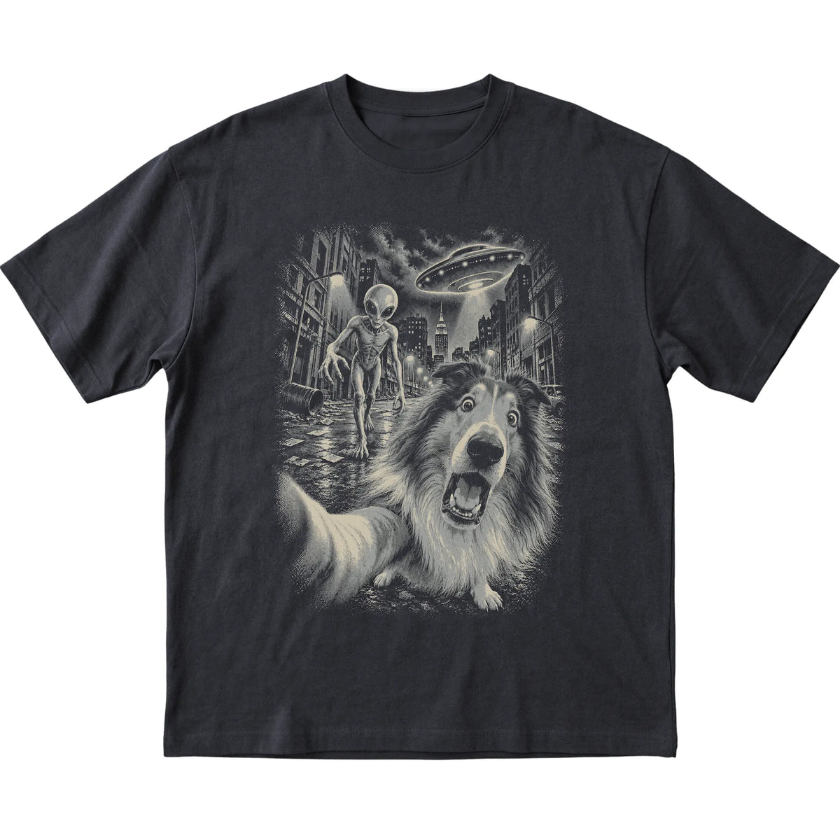 Collie Alien Selfie Gildan Softstyle T-Shirt in Black, flat view