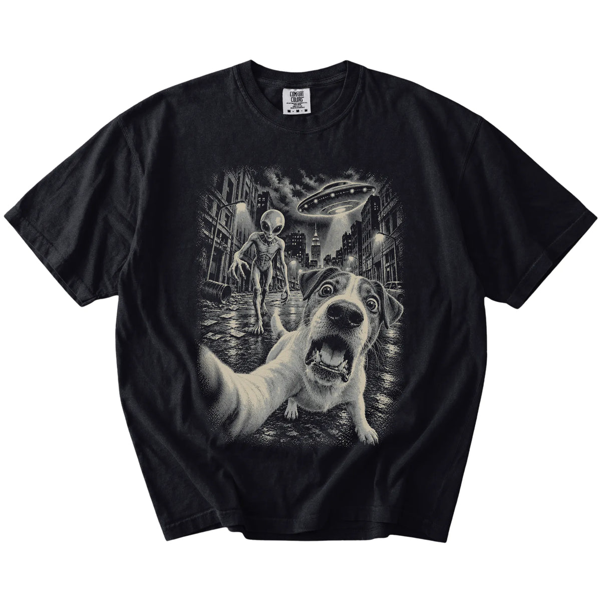Jack Russell Alien Selfie Comfort Colors T-Shirt in Black, flat view