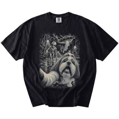 Shih Tzu Alien Selfie Comfort Colors T-Shirt in Black, flat view