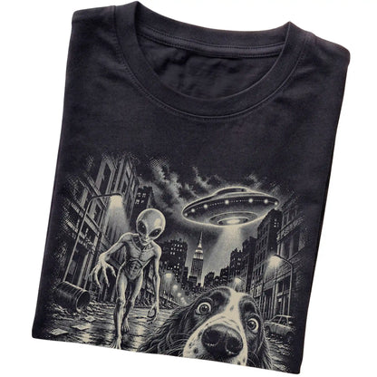 Springer Spaniel Alien Selfie Gildan Softstyle T-Shirt in Black, folded view