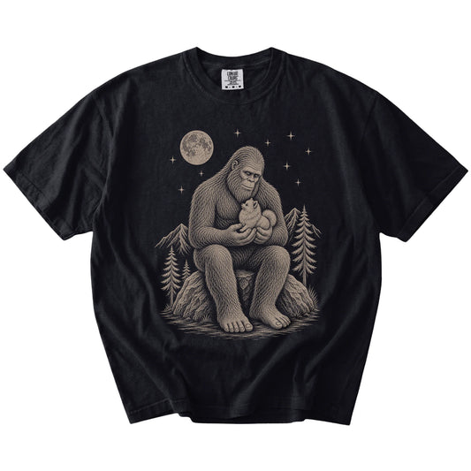 Bigfoot and Pomeranian T-Shirt in Black