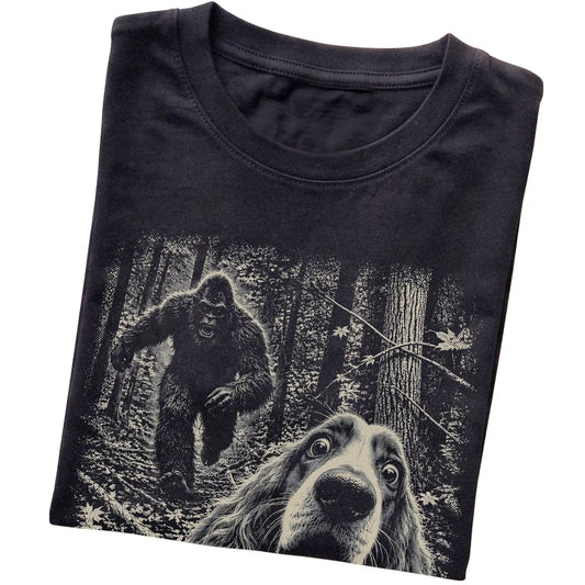 Black Cocker Spaniel Bigfoot selfie T-shirt, close-up view