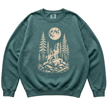 Close view of Springer Spaniel Howling at the Moon artwork on Blue Spruce Comfort Colors sweatshirt