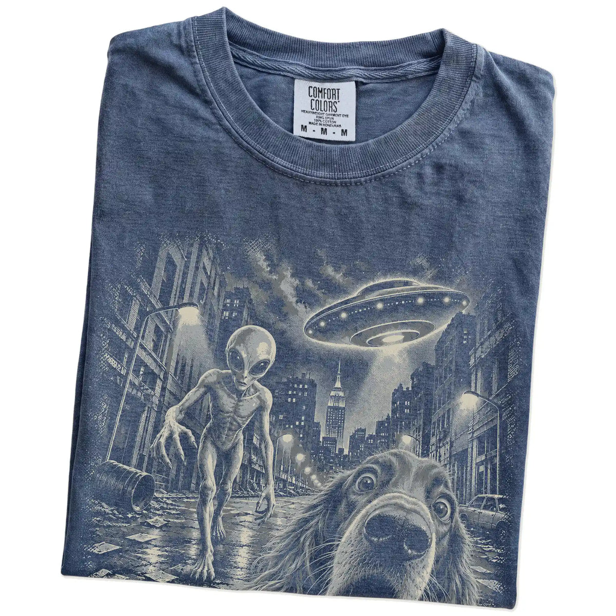 Irish Setter Alien Selfie Comfort Colors T-Shirt in Denim, folded view