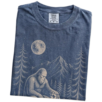 Folded Boxer and Bigfoot T-Shirt in Denim
