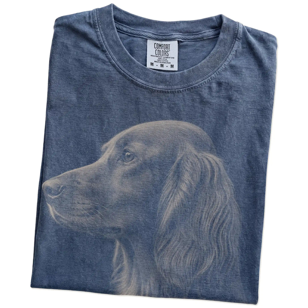 Folded Denim Comfort Colors® T-shirt showing a detailed photographic portrait of a Irish Setter
