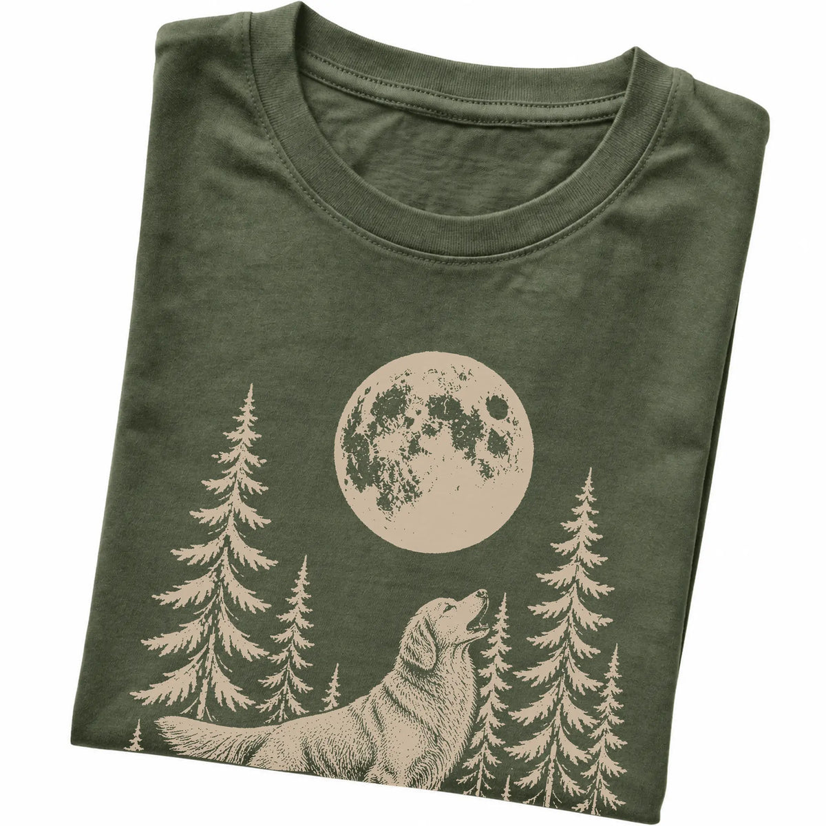 Golden Retriever Howling at the Moon softstyle T-shirt in Military Green