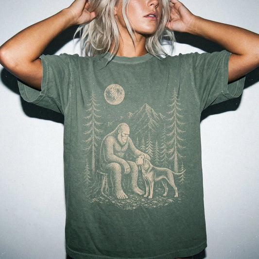 Person wearing the Bloodhound and Bigfoot T-Shirt in Moss