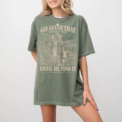 Woman wearing a Moss Until He Find It scripture Comfort Colors T-shirt