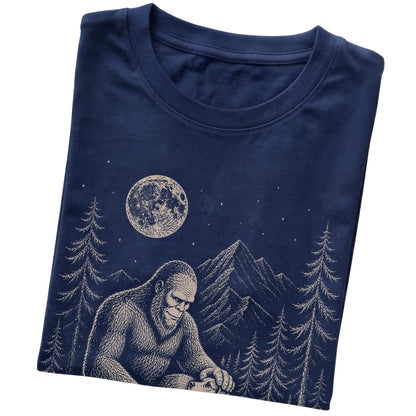 Folded Beagle and Bigfoot T-Shirt in Navy