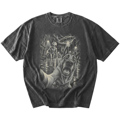 Belgian Malinois Alien Selfie Comfort Colors T-Shirt in Pepper, flat view