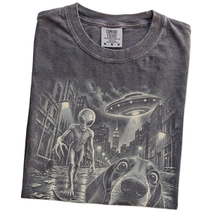Dachshund Alien Selfie Comfort Colors T-Shirt in Pepper, folded view