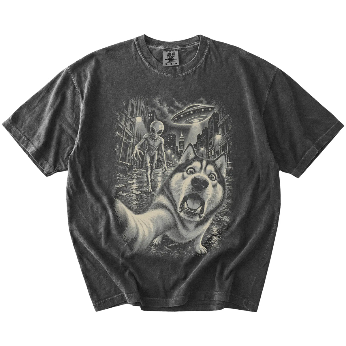 Husky Alien Selfie Comfort Colors T-Shirt in Pepper, flat view