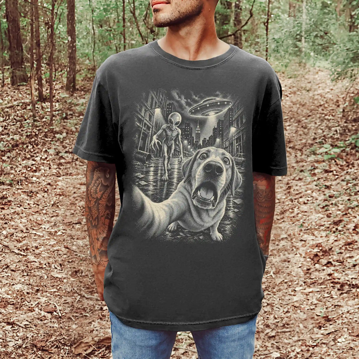 Labrador Retriever Alien Selfie Comfort Colors T-Shirt in Pepper, modeled view