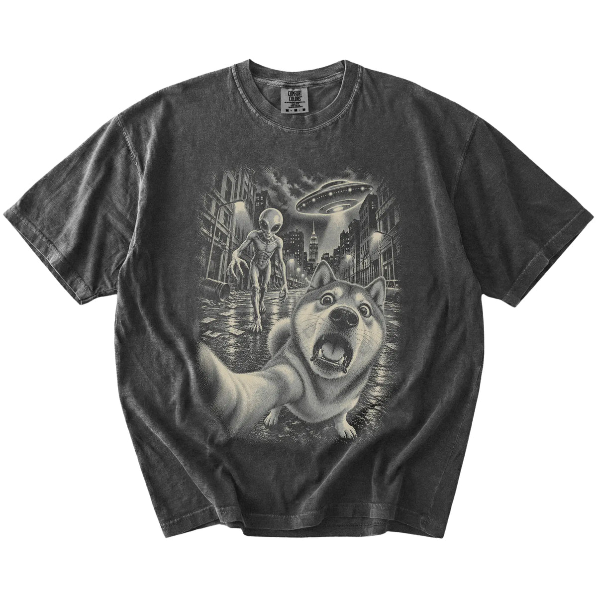 Shiba Inu Alien Selfie Comfort Colors T-Shirt in Pepper, flat view
