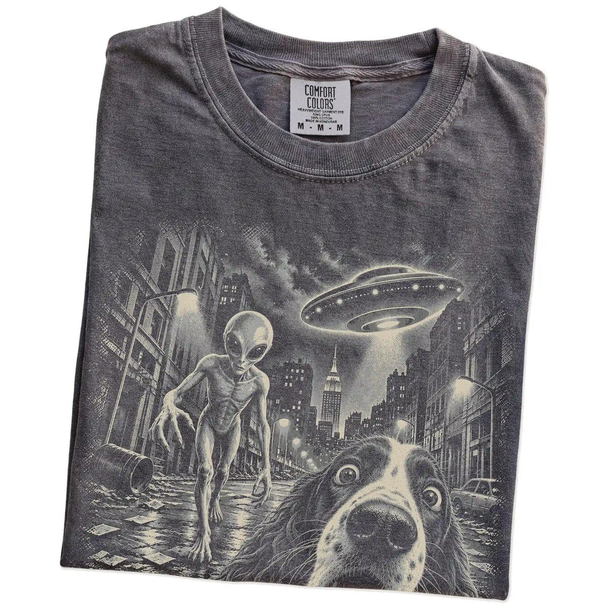 Springer Spaniel Alien Selfie Comfort Colors T-Shirt in Pepper, folded view