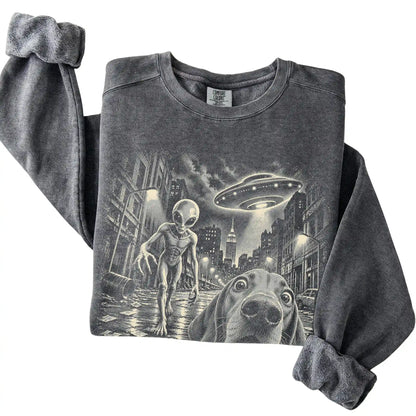 Vizsla Alien Selfie Comfort Colors Sweatshirt in Pepper, folded view