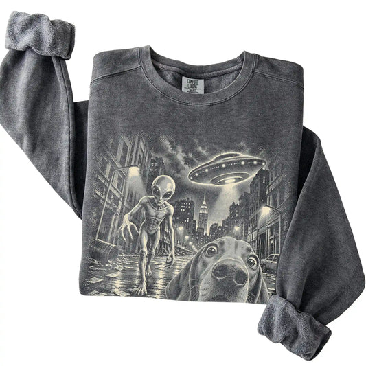 Vizsla Alien Selfie Comfort Colors Sweatshirt in Pepper, folded view