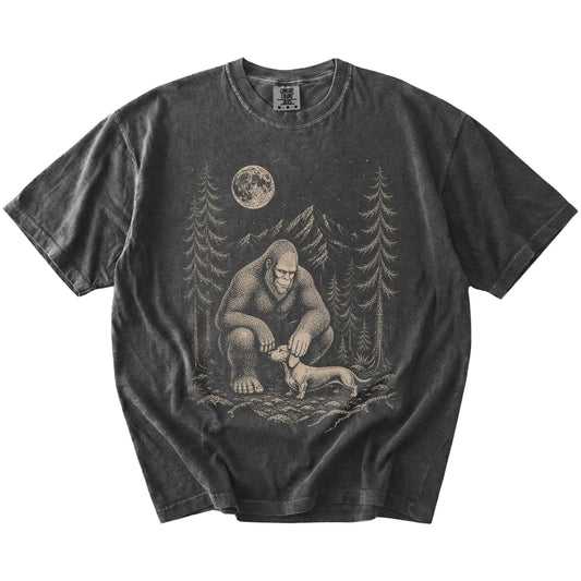 Dachshund and Bigfoot T-Shirt in Pepper