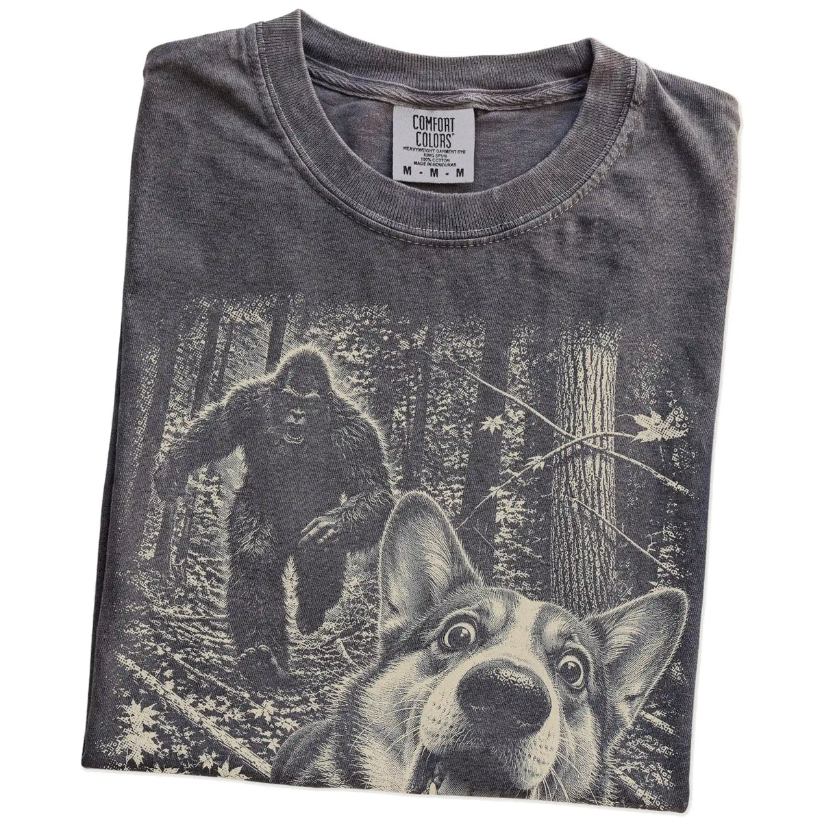 Pepper Corgi Bigfoot selfie T-shirt, close-up view
