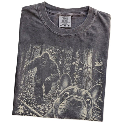 Pepper French Bulldog Bigfoot selfie T-shirt, close-up view