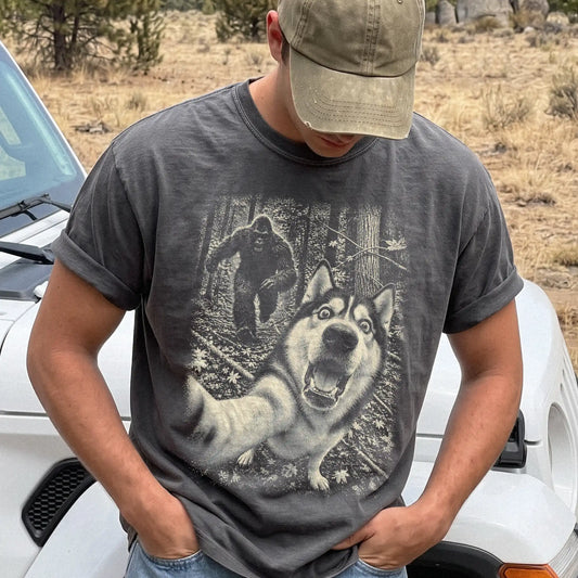 Pepper Husky Bigfoot selfie T-shirt, worn by a model