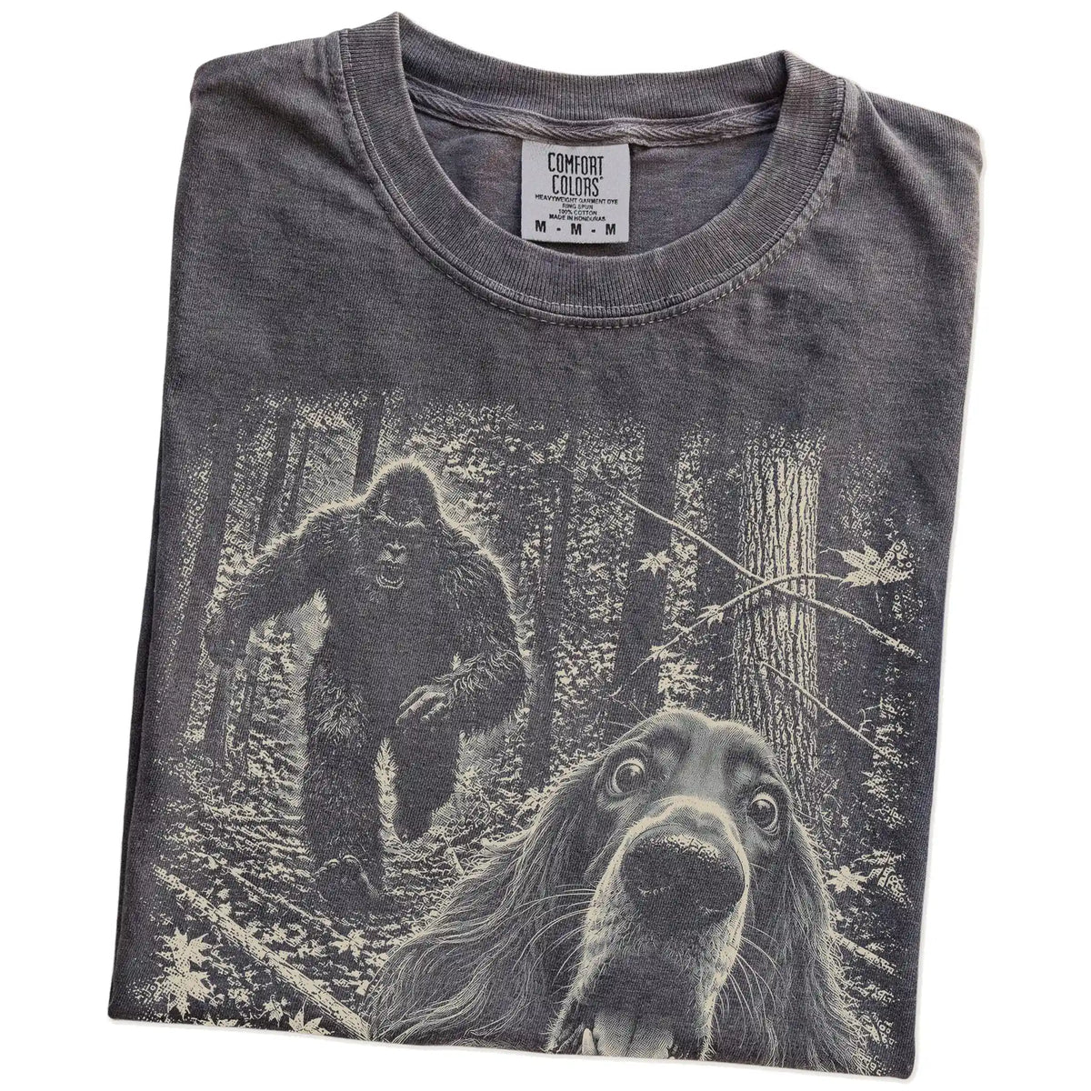 Pepper Irish Setter Bigfoot selfie T-shirt, close-up view