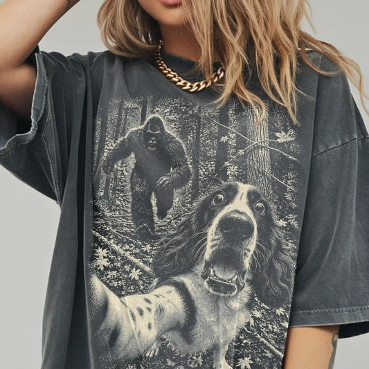 Pepper Springer Spaniel Bigfoot selfie T-shirt, worn by a model
