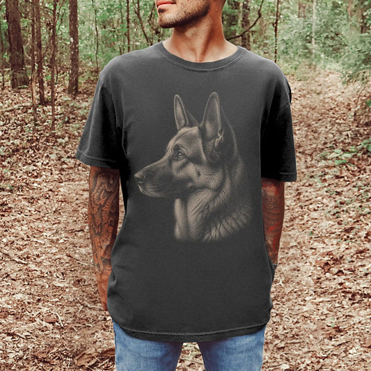 Model wearing a Pepper Comfort Colors® T-shirt with a detailed photographic portrait of a German Shepherd