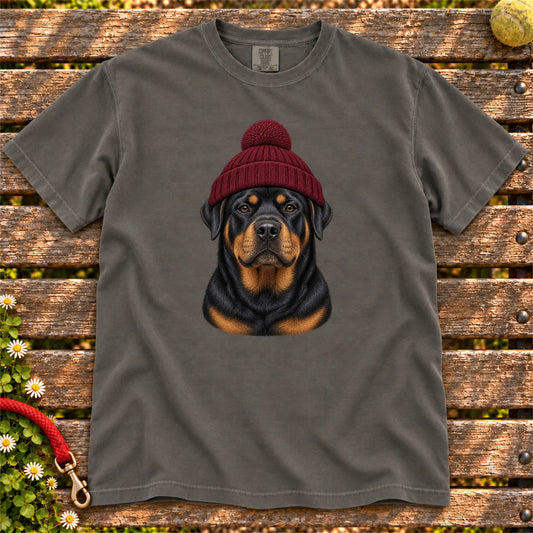 Pepper Rottweiler hipster T-shirt with a dog portrait in a chunky maroon beanie