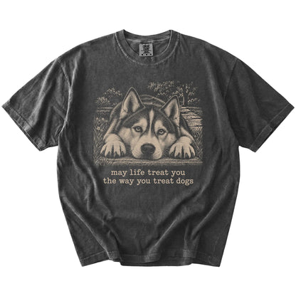 Husky Karma Comfort Colors T-shirt in Pepper — Flat Lay
