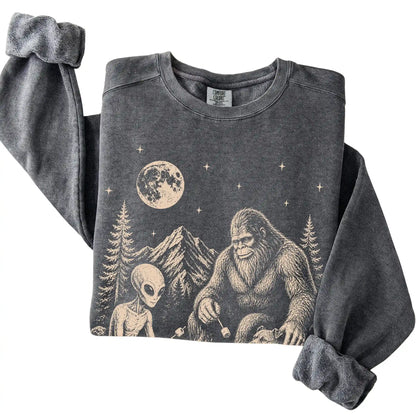 Pepper Pitbull Camping with Bigfoot and Alien folded detail view