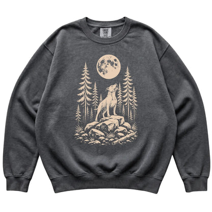 Close view of Pitbull Howling at the Moon artwork on Pepper Comfort Colors sweatshirt