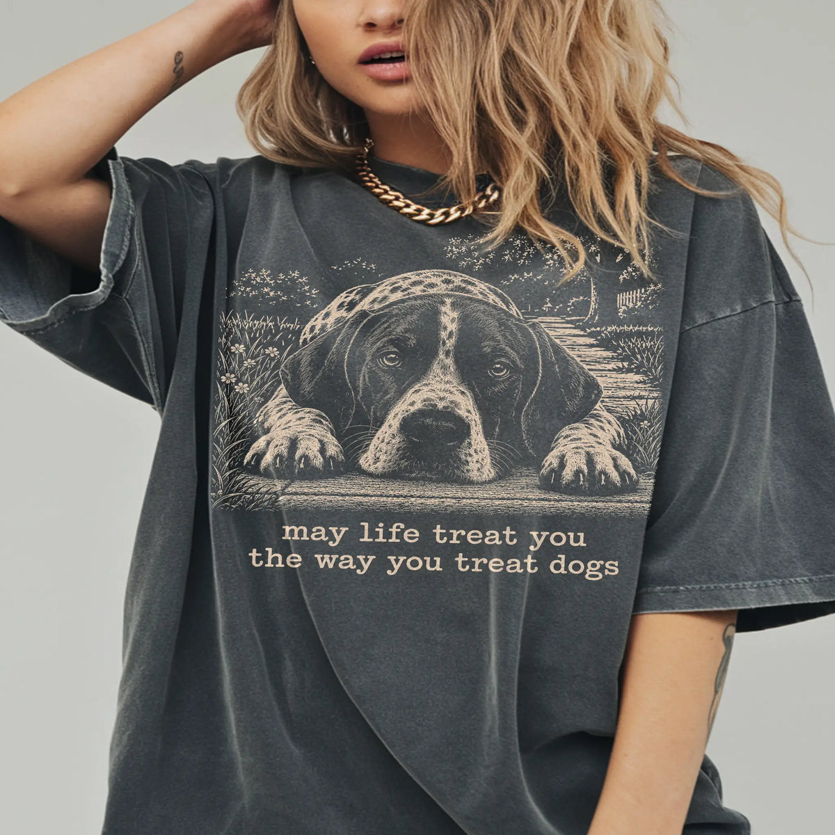 Pointer Karma Comfort Colors T-shirt in Pepper — Studio Lifestyle