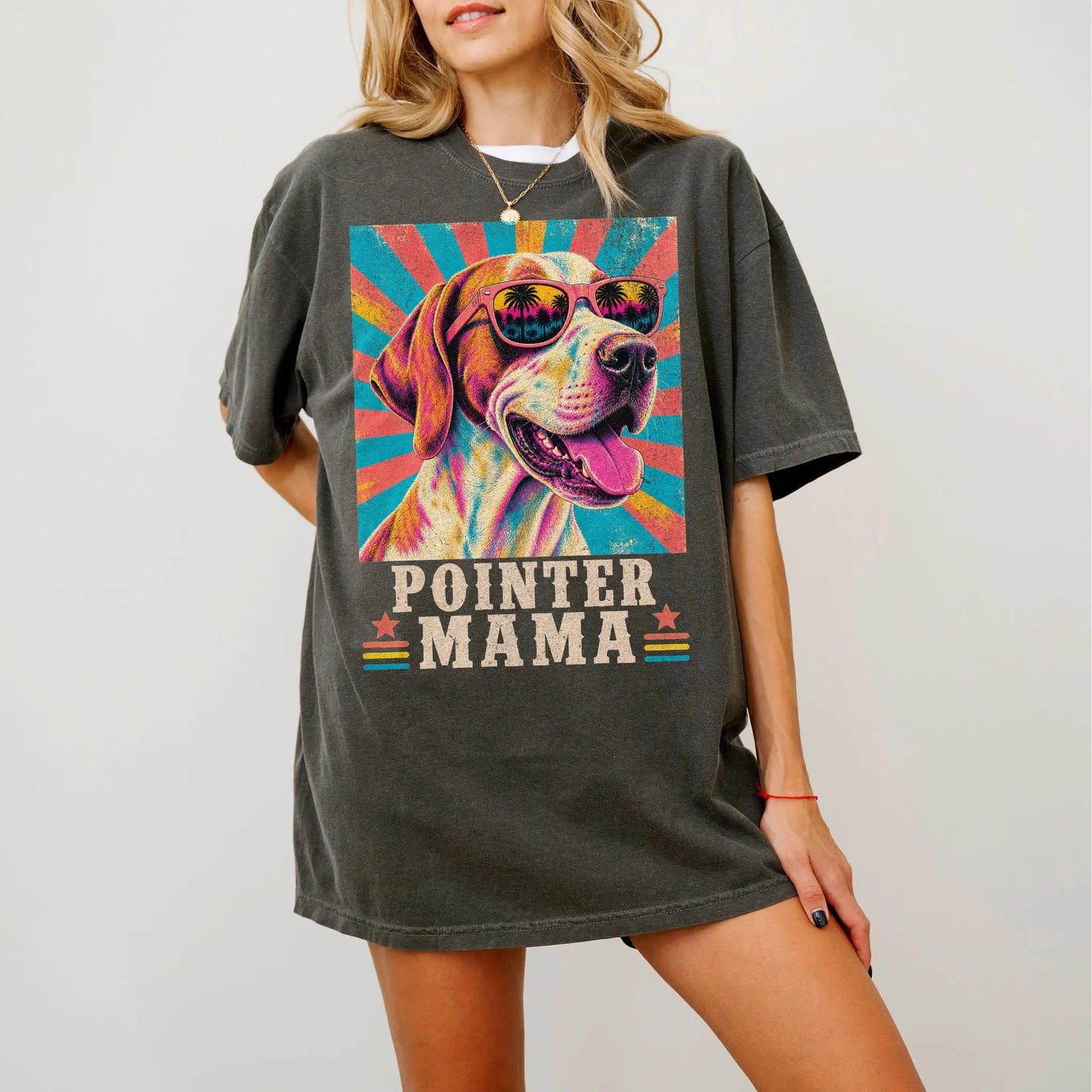 Retro Pointer Mama design on a Pepper Comfort Colors T-shirt worn by a model