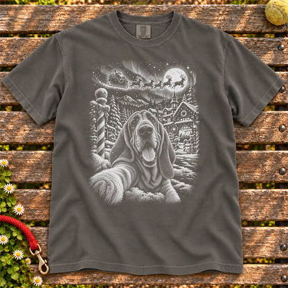 Bloodhound Santa Selfie design on a Pepper T-shirt