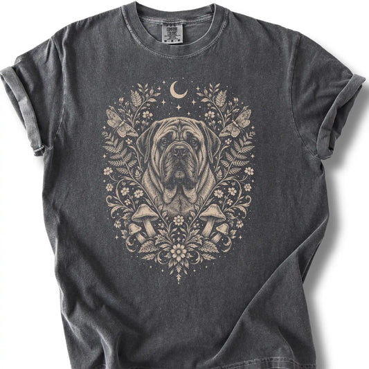 Mastiff Cottagecore design on a pepper T-shirt.
